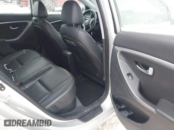 ✅ 2013 Hyundai Elantra • VIN: KMHD35LE0DU060285 • Lot: 44292318. Wystawiony na IAAI z przebiegiem 133 212 mil. Bezpłatny archiwum sprzedaży aukcyjnych z USA i szczegółowy raport historii pojazdu na DreamBid. Zdjęcie 8.