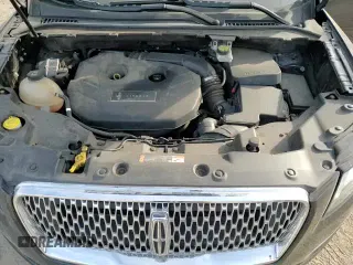 ✅ 2019 Lincoln MKC Standard • VIN: 5LMCJ1D97KUL06920 • Лот: 54162035. Опубликован ранее на Copart с пробегом 126 443 миль. Бесплатный доступ к архиву аукционных продаж из США и подробный отчёт об истории автомобиля на DreamBid. Изображение 15.