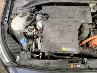 ✅ 2018 Hyundai Ioniq SEL • VIN: KMHC75LC9JU090766 • Lot: 87358684. Wystawiony na Copart z przebiegiem 182 344 mil. Bezpłatny archiwum sprzedaży aukcyjnych z USA i szczegółowy raport historii pojazdu na DreamBid. Zdjęcie 15.