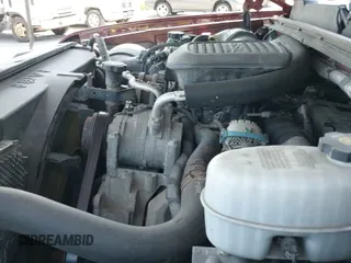 2007 Chevrolet Silverado 2500HD LTZ z VIN 1GCHK29687E542220, wystawiony jako IAAI lot #42809649 z przebiegiem 138 551 mil mil oraz . Historia ofert i sprzedaży dostępna na DreamBid. Obrazek 19.