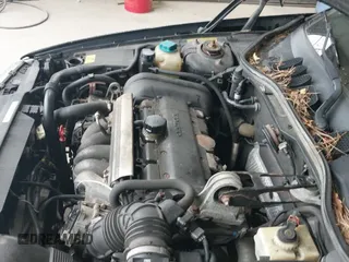 ✅ 2000 Volvo V70 • VIN: YV1LW61J5Y2654024 • Lot: 43024816. Wystawiony na IAAI z przebiegiem 214 801 mil. Bezpłatny archiwum sprzedaży aukcyjnych z USA i szczegółowy raport historii pojazdu na DreamBid. Zdjęcie 13.