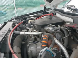 ✅ 2015 Chevrolet Silverado 2500HD LT • VIN: 1GC1KVE85FF611982 • Lot: 42755814. Listed on IAAI with 130,712 mi. Free auction sales archive from the USA and detailed vehicle history report at DreamBid. Image 19.