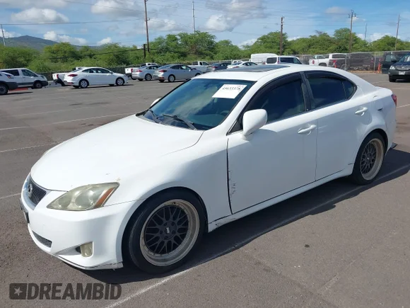 ✅ 2006 Lexus IS 250 • VIN: JTHBK262962011579 • Lot: 45633378. Wystawiony na IAAI z przebiegiem 198 781 mil. Bezpłatny archiwum sprzedaży aukcyjnych z USA i szczegółowy raport historii pojazdu na DreamBid. Zdjęcie 2.