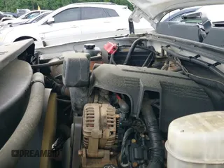 ✅ 2013 Chevrolet Silverado 2500HD Work Truck • VIN: 1GC2KVCG7DZ403046 • Lot: 42442506. Wystawiony na IAAI z przebiegiem 304 543 mil. Bezpłatny archiwum sprzedaży aukcyjnych z USA i szczegółowy raport historii pojazdu na DreamBid. Zdjęcie 20.