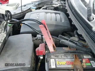 ✅ 2011 Suzuki Kizashi SLS Sport • VIN: JS2RE9A88B6110074 • Lot: 41669072. Wystawiony na IAAI z przebiegiem 145 148 mil. Bezpłatny archiwum sprzedaży aukcyjnych z USA i szczegółowy raport historii pojazdu na DreamBid. Zdjęcie 12.