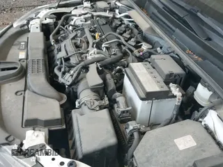 ✅ 2022 Toyota Corolla SE • VIN: JTND4MBE2N3151848 • Lot: 42583748. Wystawiony na IAAI z przebiegiem 46 030 mil. Bezpłatny archiwum sprzedaży aukcyjnych z USA i szczegółowy raport historii pojazdu na DreamBid. Zdjęcie 19.