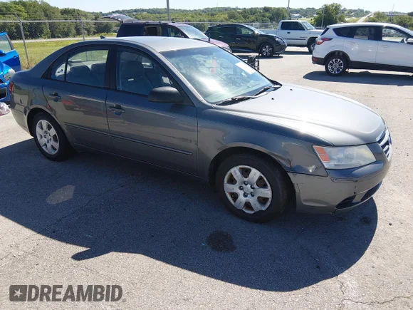 ✅ 2009 Hyundai Sonata GLS • VIN: 5NPET46C69H428855 • Лот: 45390047. Опубліковано раніше на IAAI з пробігом 129 133 миль. Безкоштовний доступ до архіву аукціонних продажів зі США та докладний звіт про історію автомобіля на DreamBid. Зображення 1.