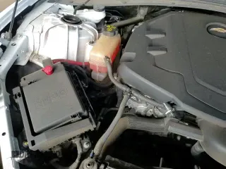 ✅ 2018 Chevrolet Camaro 1LT • VIN: 1G1FB1RS2J0178887 • Lot: 86265445. Wystawiony na Copart z przebiegiem 71 961 mil. Bezpłatny archiwum sprzedaży aukcyjnych z USA i szczegółowy raport historii pojazdu na DreamBid. Zdjęcie 15.