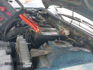 ✅ 1998 Mitsubishi Eclipse RS • VIN: 4A3AK34Y7WE045445 • Lot: 41910552. Wystawiony na IAAI z przebiegiem 126 859 mil. Bezpłatny archiwum sprzedaży aukcyjnych z USA i szczegółowy raport historii pojazdu na DreamBid. Zdjęcie 20.