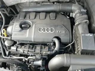 ✅ 2016 Audi Q3 Prestige • VIN: WA1GFCFS6GR000611 • Lot: 42681093. Wystawiony na IAAI z przebiegiem 106 260 mil. Bezpłatny archiwum sprzedaży aukcyjnych z USA i szczegółowy raport historii pojazdu na DreamBid. Zdjęcie 20.