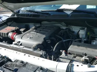 ✅ 2019 Toyota Tundra SR5 • VIN: 5TFDY5F18KX866854 • Лот: 41612690. Опубликован ранее на IAAI с пробегом 76 194 миль. Бесплатный доступ к архиву аукционных продаж из США и подробный отчёт об истории автомобиля на DreamBid. Изображение 19.