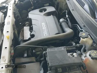 2018 Chevrolet Equinox LT with VIN 2GNAXSEV1J6238889, listed as a IAAI auction lot 43272942 with 98,674 mi miles and . Bid and sale history available at DreamBid. Image 19.