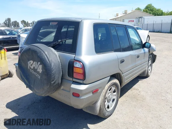 ✅ 2000 Toyota RAV4 • VIN: JT3HP10V2Y0242692 • Лот: 44943504. Опубліковано раніше на IAAI з пробігом 317 361 миль. Безкоштовний доступ до архіву аукціонних продажів зі США та докладний звіт про історію автомобіля на DreamBid. Зображення 4.