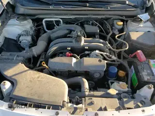 ✅ 2017 Subaru Legacy Premium • VIN: 4S3BNAC65H3027298 • Lot: 86536845. Wystawiony na Copart z przebiegiem 133 716 mil. Bezpłatny archiwum sprzedaży aukcyjnych z USA i szczegółowy raport historii pojazdu na DreamBid. Zdjęcie 13.