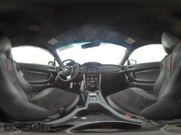 ✅ 2017 Subaru BRZ Limited • VIN: JF1ZCAC13H9600677 • Lot: 72894422. Wystawiony na Copart z przebiegiem 11 060 mil. Bezpłatny archiwum sprzedaży aukcyjnych z USA i szczegółowy raport historii pojazdu na DreamBid. Zdjęcie 13.