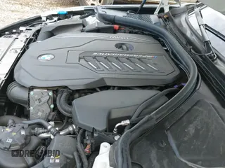 ✅ 2024 BMW 3 Series M340i xDrive • VIN: 3MW49FF02R8E13457 • Lot: 42611678. Wystawiony na IAAI z przebiegiem 11 052 mil. Bezpłatny archiwum sprzedaży aukcyjnych z USA i szczegółowy raport historii pojazdu na DreamBid. Zdjęcie 23.