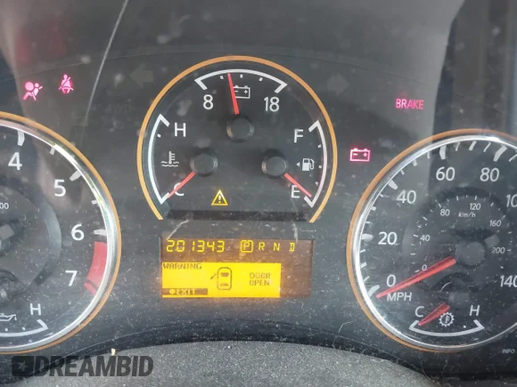 ✅ 2008 Nissan Armada SE • VIN: 5N1BA08D28N633476 • Lot: 42240140. Wystawiony na IAAI z przebiegiem 201 343 mil. Bezpłatny archiwum sprzedaży aukcyjnych z USA i szczegółowy raport historii pojazdu na DreamBid. Zdjęcie 7.