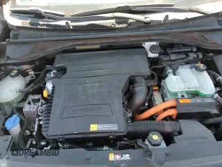 ✅ 2017 Kia Niro LX • VIN: KNDCB3LC6H5095211 • Lot: 83821145. Listed on Copart with 138,072 mi. Free auction sales archive from the USA and detailed vehicle history report at DreamBid. Image 14.