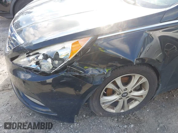 ✅ 2013 Hyundai Sonata SE • VIN: 5NPEC4AC0DH524576 • Лот: 43313417. Опубліковано раніше на IAAI з пробігом 144 459 миль. Безкоштовний доступ до архіву аукціонних продажів зі США та докладний звіт про історію автомобіля на DreamBid. Зображення 6.
