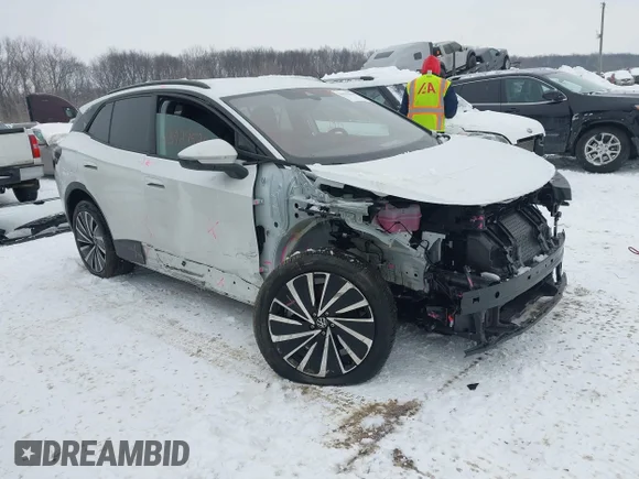 ✅ 2025 Volkswagen ID.4 Pro • VIN: 1V2DSPE84SC016852 • Лот: 44323998. Опубликован ранее на IAAI с пробегом 3 318 миль. Бесплатный доступ к архиву аукционных продаж из США и подробный отчёт об истории автомобиля на DreamBid. Изображение 1.