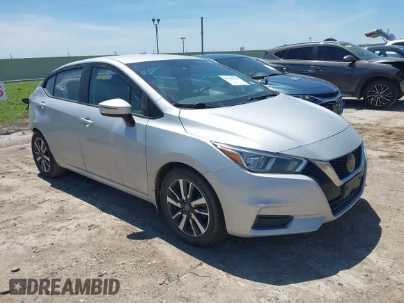 ✅ 2021 Nissan Versa SV • VIN: 3N1CN8EV0ML894904 • Lot: 45108188. Wystawiony na IAAI z przebiegiem 79 094 mil. Bezpłatny archiwum sprzedaży aukcyjnych z USA i szczegółowy raport historii pojazdu na DreamBid. Zdjęcie 1.