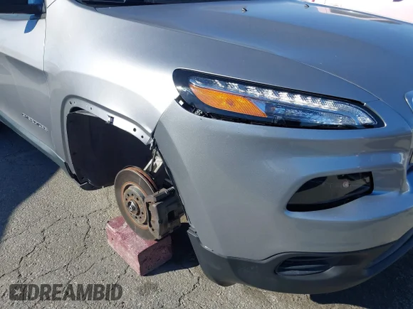 ✅ 2016 Jeep Cherokee Altitude • VIN: 1C4PJLAB2GW184488 • Лот: 44129788. Опубліковано раніше на IAAI з пробігом 107 399 миль. Безкоштовний доступ до архіву аукціонних продажів зі США та докладний звіт про історію автомобіля на DreamBid. Зображення 6.