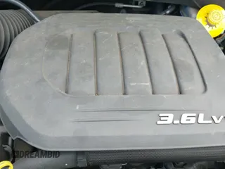 ✅ 2015 Dodge Grand Caravan SXT • VIN: 2C4RDGCG8FR733196 • Lot: 43493718. Wystawiony na IAAI z przebiegiem 53 820 mil. Bezpłatny archiwum sprzedaży aukcyjnych z USA i szczegółowy raport historii pojazdu na DreamBid. Zdjęcie 14.