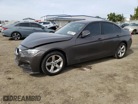✅ 2015 BMW 3 Series 328i • VIN: WBA3C1C50FP853187 • Lot: 41747803. Wystawiony na Copart z przebiegiem Nie podano. Bezpłatny archiwum sprzedaży aukcyjnych z USA i szczegółowy raport historii pojazdu na DreamBid. Zdjęcie 1.