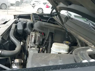 ✅ 2013 Cadillac Escalade ESV Platinum Edition • VIN: 1GYS3KEF4DR222867 • Лот: 41784252. Опубликован ранее на IAAI с пробегом 61 673 миль. Бесплатный доступ к архиву аукционных продаж из США и подробный отчёт об истории автомобиля на DreamBid. Изображение 25.