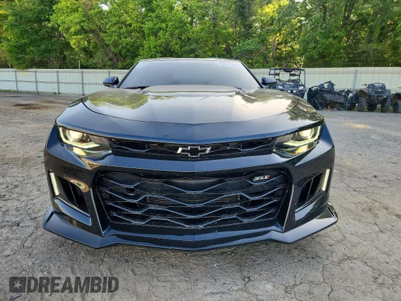 ✅ 2018 Chevrolet Camaro ZL1 • VIN: 1G1FJ1R61J0148205 • Лот: 49307596. Опубликован ранее на Copart с пробегом 39 755 миль. Бесплатный доступ к архиву аукционных продаж из США и подробный отчёт об истории автомобиля на DreamBid. Изображение 5.