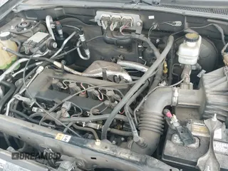 ✅ 2007 Ford Escape XLS • VIN: 1FMYU02Z67KA31055 • Lot: 42555724. Wystawiony na IAAI z przebiegiem 248 632 mil. Bezpłatny archiwum sprzedaży aukcyjnych z USA i szczegółowy raport historii pojazdu na DreamBid. Zdjęcie 12.