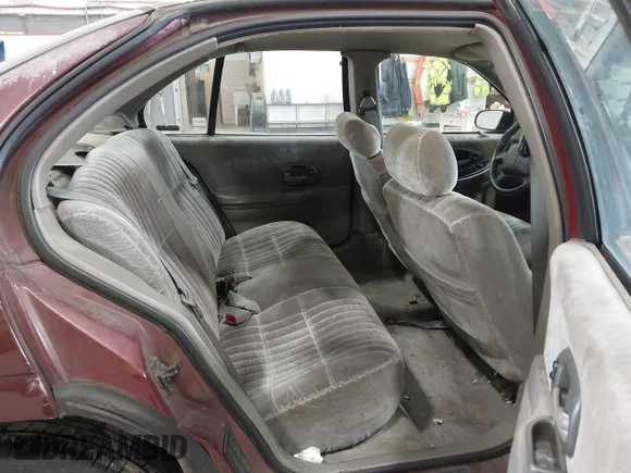 ✅ 2000 Chevrolet Lumina • VIN: 2G1WL52J1Y1168565 • Lot: 44991300. Wystawiony na IAAI z przebiegiem 79 182 mil. Bezpłatny archiwum sprzedaży aukcyjnych z USA i szczegółowy raport historii pojazdu na DreamBid. Zdjęcie 8.