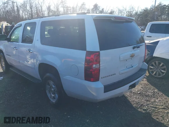 ✅ 2007 Chevrolet Suburban LTZ • VIN: 3GNFK16347G200999 • Lot: 41392205. Listed on IAAI with 115,656 mi. Free auction sales archive from the USA and detailed vehicle history report at DreamBid. Image 3.