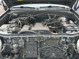 ✅ 2007 Toyota Sequoia SR5 • VIN: 5TDBT44A87S285774 • Лот: 43431446. Опубликован ранее на IAAI с пробегом 183 362 миль. Бесплатный доступ к архиву аукционных продаж из США и подробный отчёт об истории автомобиля на DreamBid. Изображение 19.