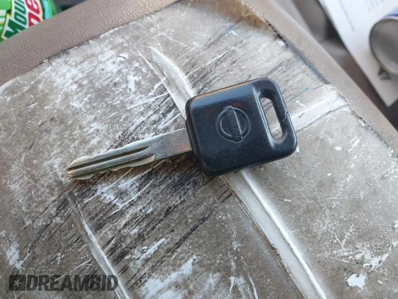 ✅ 2004 Nissan Frontier XE • VIN: 1N6ED29X34C407706 • Лот: 44282492. Опубліковано раніше на IAAI з пробігом 252 000 миль. Безкоштовний доступ до архіву аукціонних продажів зі США та докладний звіт про історію автомобіля на DreamBid. Зображення 11.