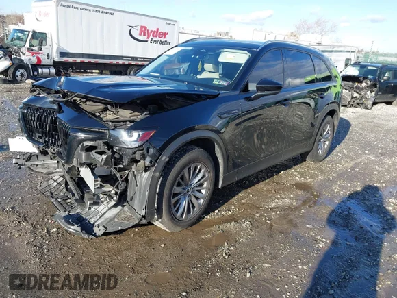 ✅ 2024 Mazda CX-90 Preferred • VIN: JM3KKBHA5R1120130 • Lot: 43961360. Wystawiony na IAAI z przebiegiem Nie podano. Bezpłatny archiwum sprzedaży aukcyjnych z USA i szczegółowy raport historii pojazdu na DreamBid. Zdjęcie 2.