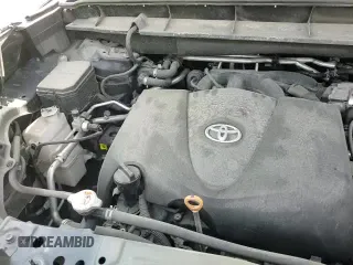 ✅ 2021 Toyota Highlander XLE • VIN: 5TDHZRBH7MS085549 • Лот: 84583775. Опубликован ранее на Copart с пробегом 75 770 миль. Бесплатный доступ к архиву аукционных продаж из США и подробный отчёт об истории автомобиля на DreamBid. Изображение 14.