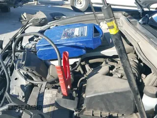 ✅ 2014 Lexus ES 330 • VIN: JTHBK1GG7E2084551 • Lot: 43627386. Wystawiony na IAAI z przebiegiem 197 110 mil. Bezpłatny archiwum sprzedaży aukcyjnych z USA i szczegółowy raport historii pojazdu na DreamBid. Zdjęcie 18.