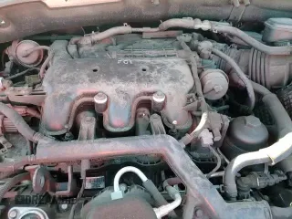 ✅ 2017 Hyundai Santa Fe SE • VIN: KM8SN4HF9HU229948 • Лот: 89809455. Опубликован ранее на Copart с пробегом 135 013 миль. Бесплатный доступ к архиву аукционных продаж из США и подробный отчёт об истории автомобиля на DreamBid. Изображение 14.