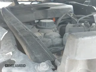 ✅ 2021 Land Rover Range Rover Velar R-Dynamic S • VIN: SALYT2EX4MA308017 • Lot: 42987425. Wystawiony na IAAI z przebiegiem 77 779 mil. Bezpłatny archiwum sprzedaży aukcyjnych z USA i szczegółowy raport historii pojazdu na DreamBid. Zdjęcie 19.