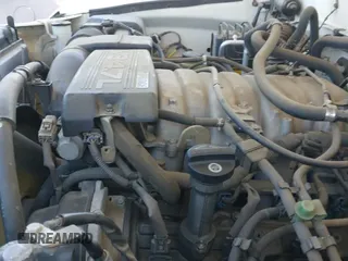 ✅ 2002 Toyota Sequoia Limited • VIN: 5TDZT38A92S130839 • Lot: 42747051. Listed on IAAI with 135,453 mi. Free auction sales archive from the USA and detailed vehicle history report at DreamBid. Image 12.