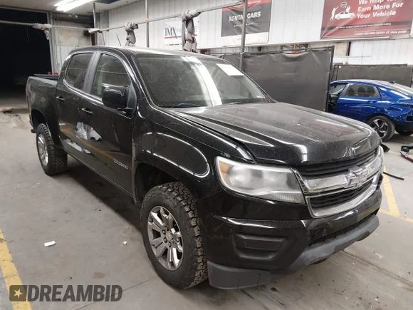 ✅ 2018 Chevrolet Colorado 2WD LT • VIN: 1GCGSCEN4J1259228 • Lot: 44764945. Wystawiony na IAAI z przebiegiem 175 092 mil. Bezpłatny archiwum sprzedaży aukcyjnych z USA i szczegółowy raport historii pojazdu na DreamBid. Zdjęcie 1.