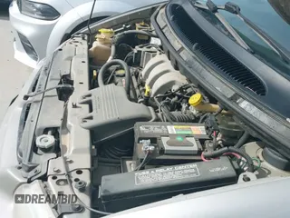 ✅ 1997 Dodge Caravan LE • VIN: 1B4GP54L3VB333541 • Lot: 41012170. Listed on IAAI with 137,181 mi. Free auction sales archive from the USA and detailed vehicle history report at DreamBid. Image 18.