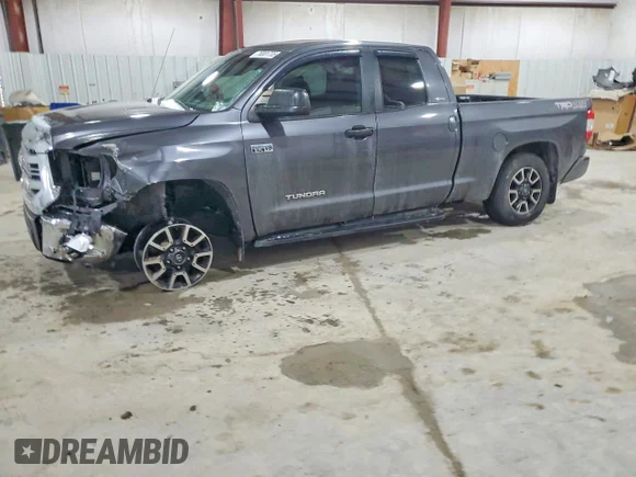 ✅ 2016 Toyota Tundra SR5 • VIN: 5TFUY5F14GX563335 • Lot: 76001735. Wystawiony na Copart z przebiegiem 107 893 mil. Bezpłatny archiwum sprzedaży aukcyjnych z USA i szczegółowy raport historii pojazdu na DreamBid. Zdjęcie 1.