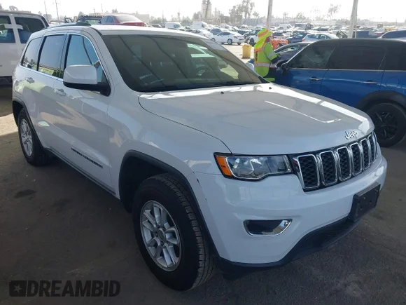 ✅ 2020 Jeep Grand Cherokee Laredo E • VIN: 1C4RJEAG8LC141057 • Лот: 44468163. Опубликован ранее на IAAI с пробегом 54 205 миль. Бесплатный доступ к архиву аукционных продаж из США и подробный отчёт об истории автомобиля на DreamBid. Изображение 1.