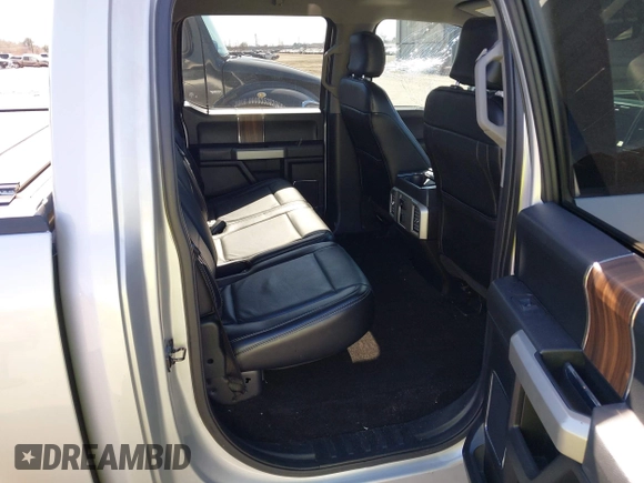 ✅ 2016 Ford F-150 XLT • VIN: 1FTEW1CP7GKF63970 • Lot: 44267775. Wystawiony na IAAI z przebiegiem 113 691 mil. Bezpłatny archiwum sprzedaży aukcyjnych z USA i szczegółowy raport historii pojazdu na DreamBid. Zdjęcie 8.