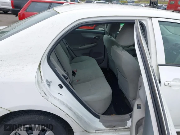 ✅ 2010 Toyota Corolla LE • VIN: 2T1BU4EE5AC400362 • Lot: 44675291. Listed on IAAI with 143,788 mi. Free auction sales archive from the USA and detailed vehicle history report at DreamBid. Image 8.