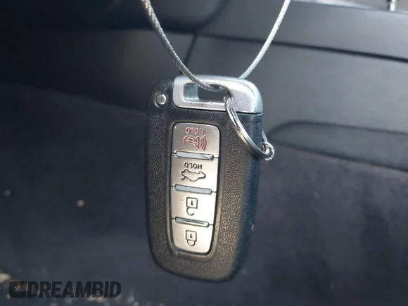 ✅ 2011 Hyundai Genesis • VIN: KMHGC4DE0BU115465 • Лот: 44637875. Опубліковано раніше на IAAI з пробігом 53 921 миль. Безкоштовний доступ до архіву аукціонних продажів зі США та докладний звіт про історію автомобіля на DreamBid. Зображення 11.