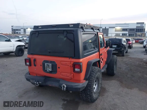 ✅ 2019 Jeep Wrangler Rubicon • VIN: 1C4HJXCN0KW566885 • Lot: 44355438. Wystawiony na IAAI z przebiegiem 40 337 mil. Bezpłatny archiwum sprzedaży aukcyjnych z USA i szczegółowy raport historii pojazdu na DreamBid. Zdjęcie 4.