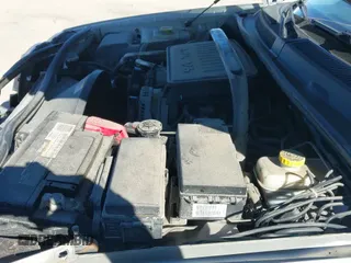 ✅ 2009 Jeep Grand Cherokee Laredo • VIN: 1J8GR48K69C541964 • Lot: 43456144. Listed on IAAI with 170,645 mi. Free auction sales archive from the USA and detailed vehicle history report at DreamBid. Image 19.